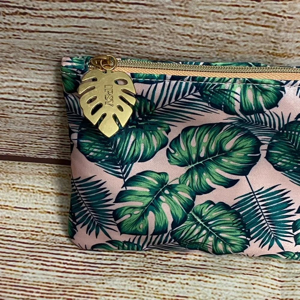 IPSY Bag